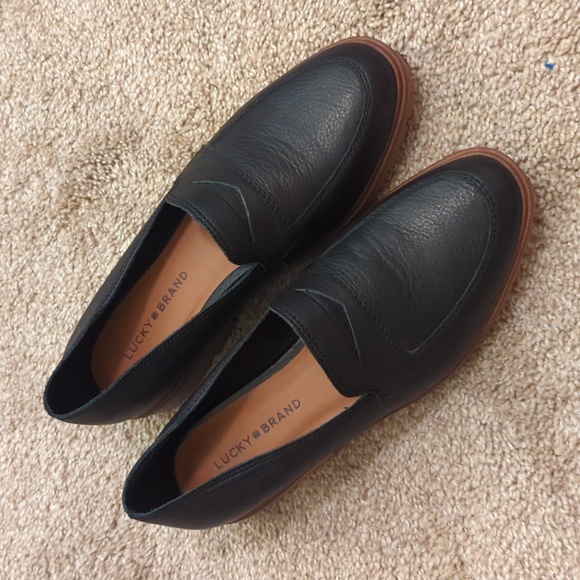 Lucky Brand Shoes - NWOT Lucky Brand Loafers